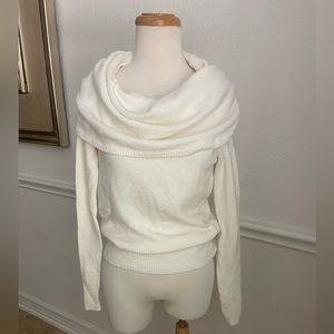 BCBG MAXAZARIA Off White Off The Shoulder Sweater Size XXS NWT